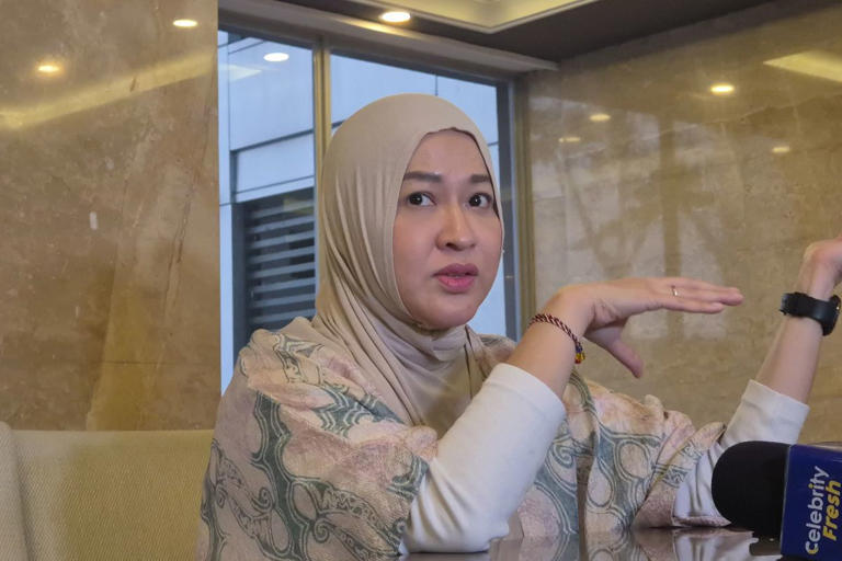 Kiesha Alvaro Habiskan Rp100 Juta untuk Stik Biliar, Begini Reaksi Okie Agustina
